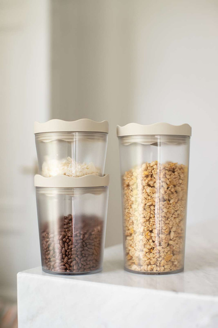 Recipient alimentar din plastic PRINCE M, ermetic, 300 ml, KOZIOL