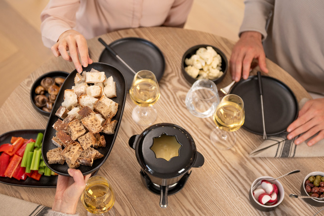 Farfurii ovale cu marginea superioara, 32,5 cm, ROBUSTE