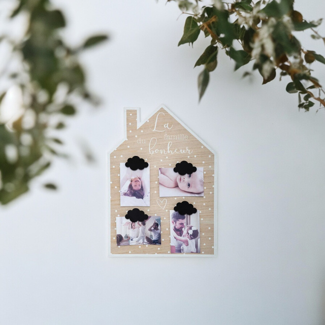 Ramă pentru 4 fotografii, galerie în formă de casă, 37x52 cm