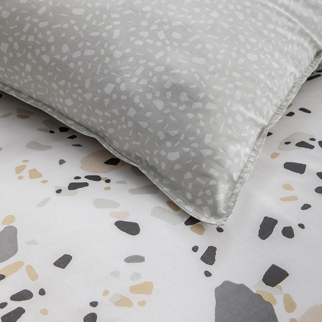 Lenjerie de pat din bumbac Marble, reversibila, 220 x 240 cm