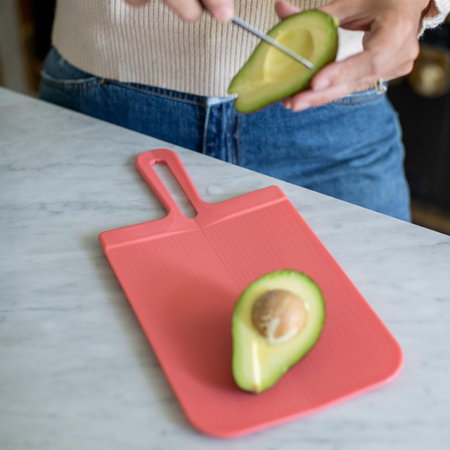 Tocator alimentar Snap S, Koziol, 17cm, Plastic, Alb