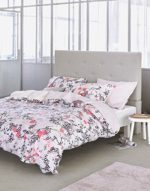 Set complet de lenjerie de pat roz din bumbac satinat cu flori, 135 x 200 cm, Esprit