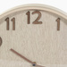 Ceas de perete in culori neutre, Ø 38 cm