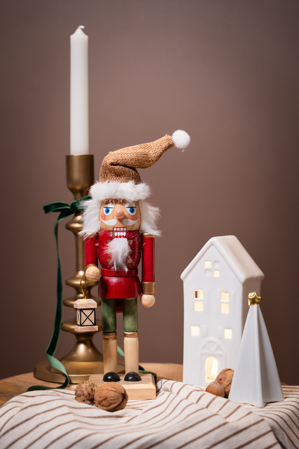 Brad decorativ cu stea, 11 cm