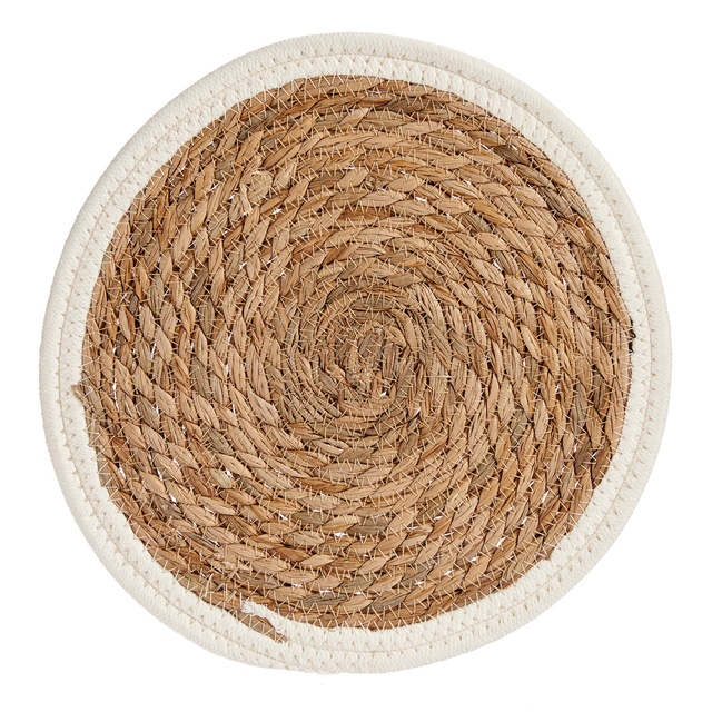 Individual de masa împletit