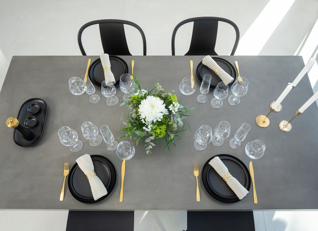 Farfurii ovale cu marginea superioara, 32,5 cm, ROBUSTE