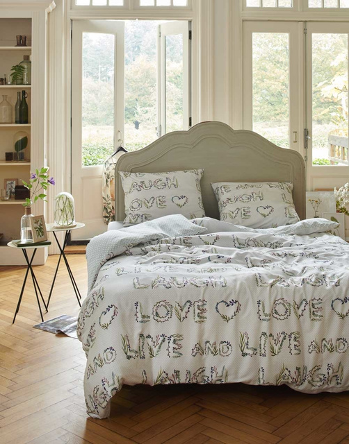 Set de lenjerie colorat din bumbac percal, cu inscripții, 140 x 220 cm, Esprit,