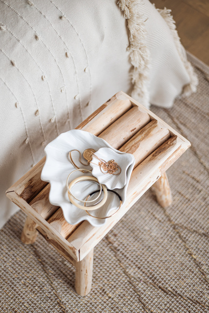 Scaun dreptunghiular din lemn 34 x 24 x 32 cm, lemn, maro