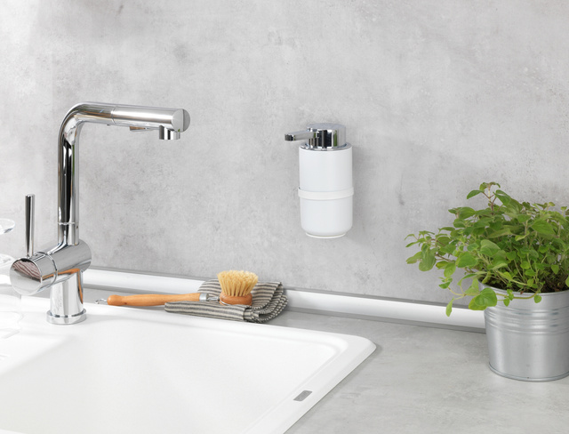 Dispenser pentru sapun lichid WOYA, de perete, 250 ml, WENKO