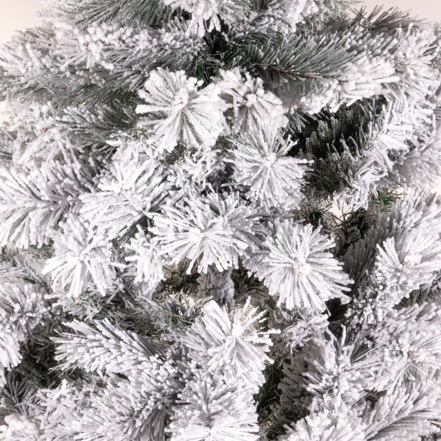 Brad artificial, acoperit cu zapada, 150 cm