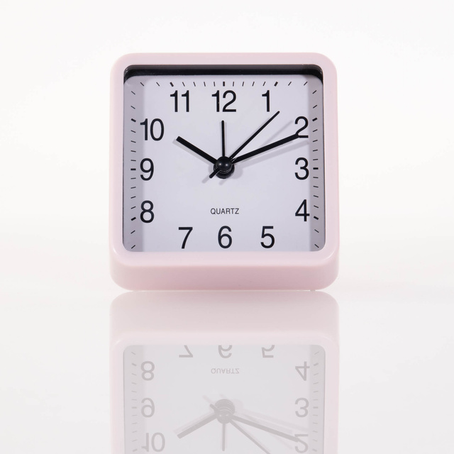 Ceas de masa pentru dormitor, ceas deşteptător cu mecanism QUARTZ