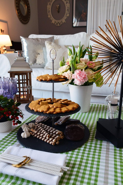 Tavă din piatră pentru prăjituri și gustări, 3 niveluri