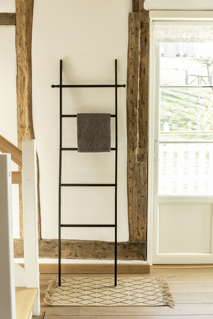 Scara de baie SURI BAMBOO, culoare neagra, Wenko