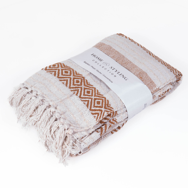 Patura cu franjuri, in dungi, jacard, 130 x 170 cm