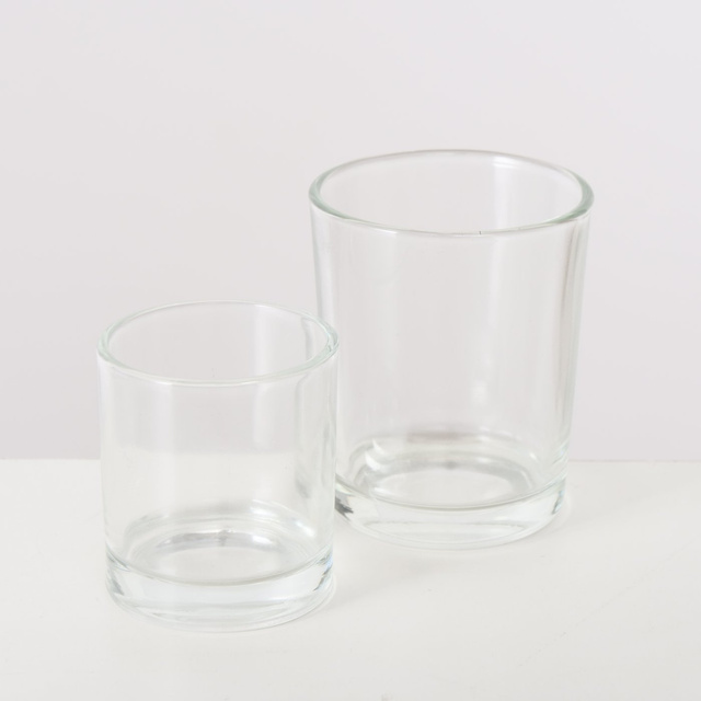 Un set de decoratiuni metalice in forma de faruri SANDS, inaltime 40-57 cm