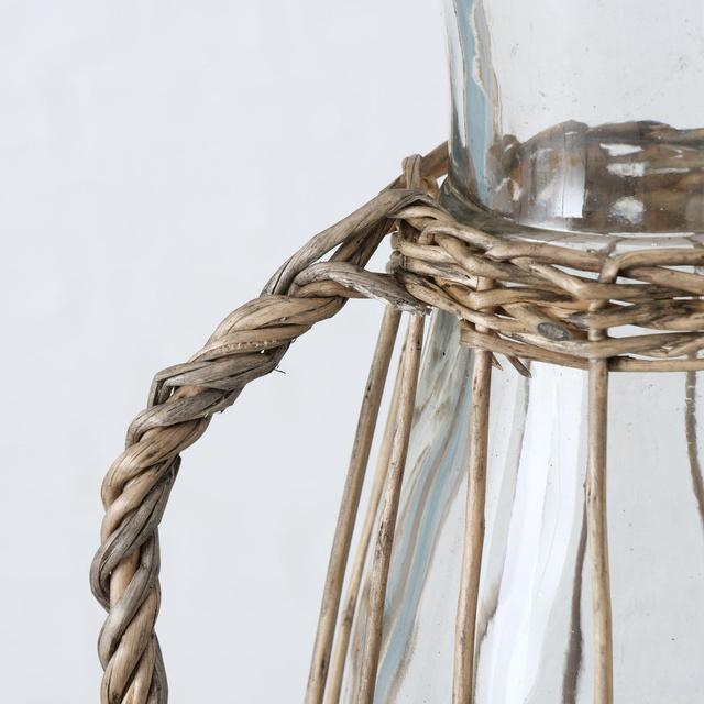 Carafa din sticla Venuto cu maner din rachita, 1100 ml