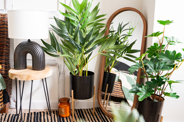 Scaun din lemn, taburet cu picioare metalice, industrial, stil natural