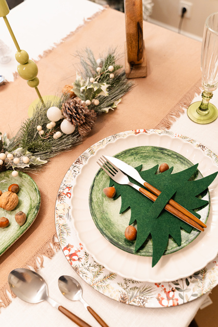 Suporturi pentru tacamuri Brazi de Craciun, 4 bucati