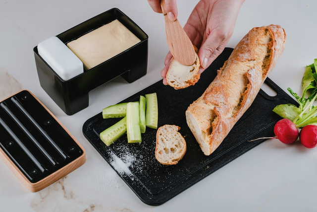 Untiera cu capac din lemn