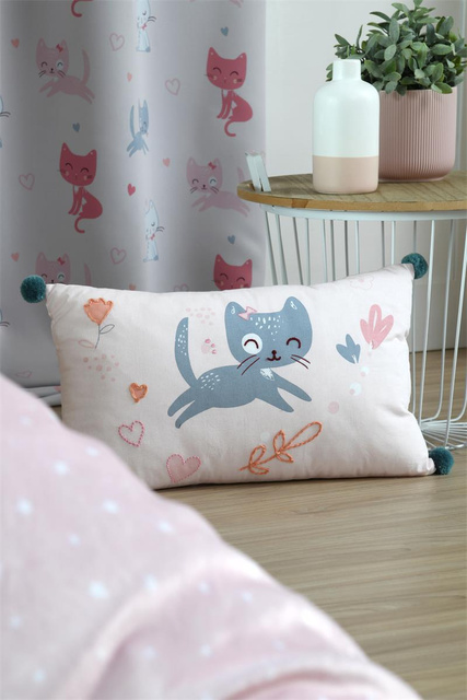 Perna pentru copii ZOELINE cu pompoane, 30 x 50 cm