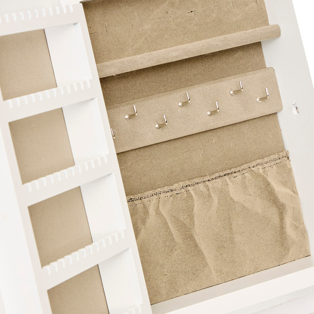 Oglindă cosmetică cu compartiment pentru bijuterii CHERI, 29 x 22 x 15 cm, albă