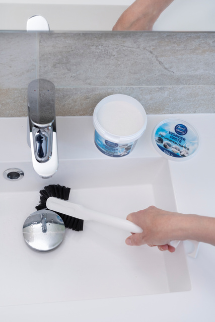 Perie de spălat cu mâner lung