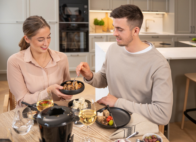 Placa ceramica cu margine inalta, Ø 15,5 cm, ROBUSTE