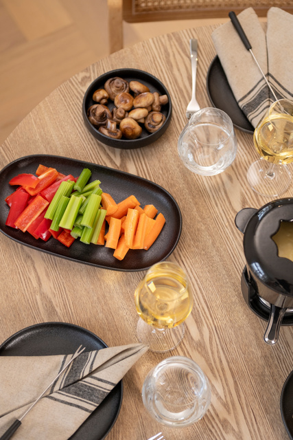 Farfurii ovale cu marginea superioara, 32,5 cm, ROBUSTE