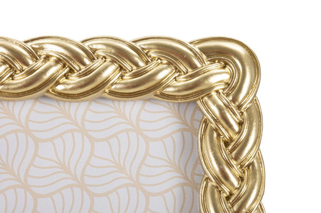 Ramă aurie cu stucco, 19 x 24,5 cm