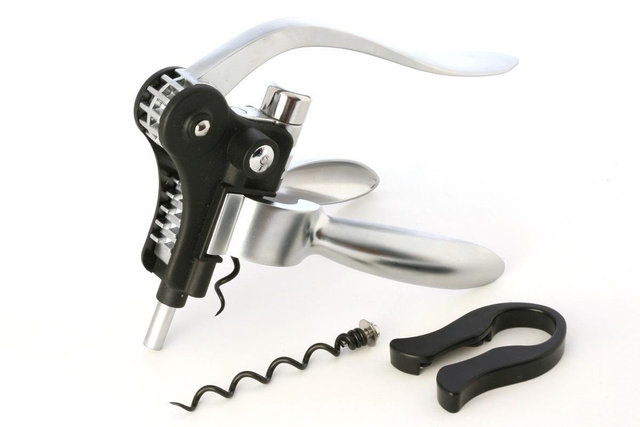 Deschizător sticle de vin, într-o cutie elegantă