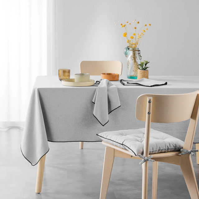 Perna pentru scaun, matlasata, MISTRALINE, 40 x 40 cm