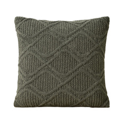 Perna decorativă CHENILLE, tricotată, 45 x 45 cm