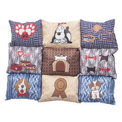 Pat pentru caini, cu fund antiderapant, 55 x 45 cm