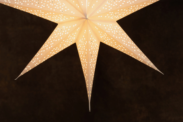 Stea de hârtie cu model perforat, 75 cm, cu 7 brațe