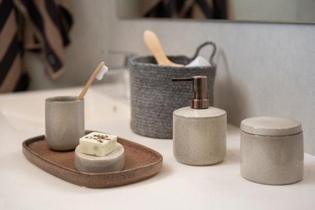 Dozator ceramic pentru săpun LUODE, 400 ml