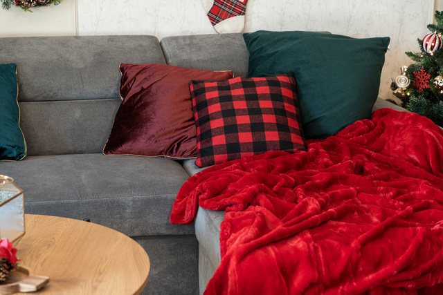 Perna decorativa lucioasa NORIA, 45 x 45 cm