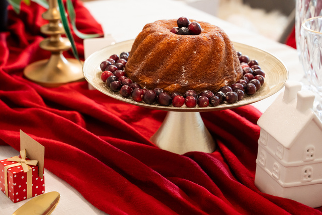 Suport modern pentru tort din sticlă, Ø 28 cm