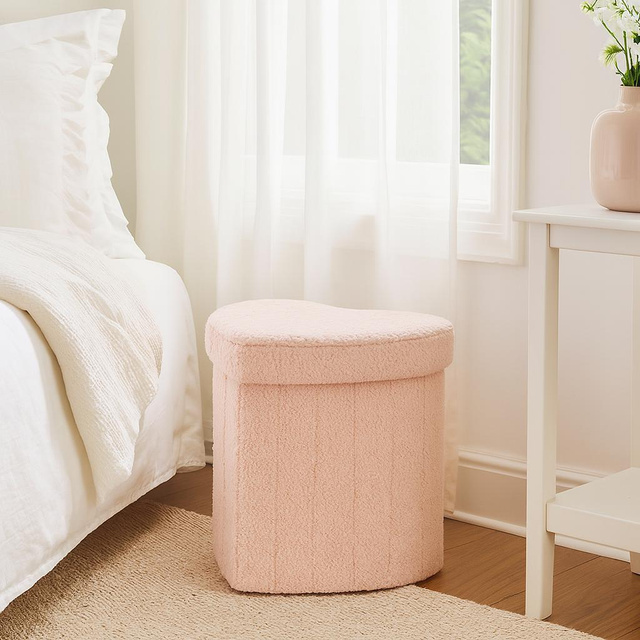 Pufă inimă ALLOY, tapițerie de miel, 34 x 28 x 35 cm, roz