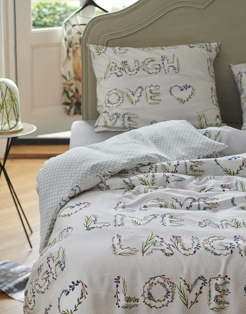 Set de lenjerie colorat din bumbac percal, cu inscripții, 140 x 220 cm, Esprit,