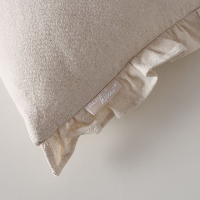 Perna decorativa PADI cu volane, 43 x 43 cm