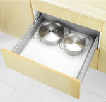 Covor antiderapant pentru dulapuri și sertare de bucătărie, un tampon de protecție pentru vase - WENKO