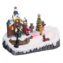 Sat de Crăciun, scenă de Crăciun cu colindători