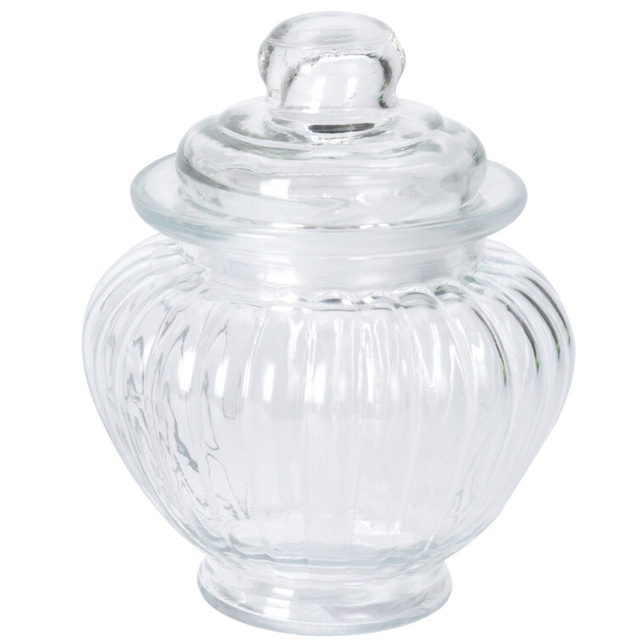 Borcan cu nervuri cu capac