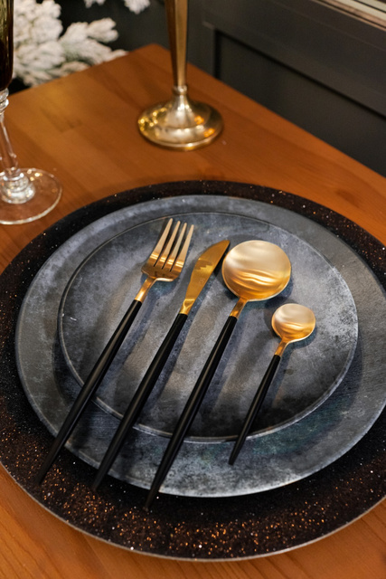 Farfurie decorativa cu sclipici, diametru 33 cm