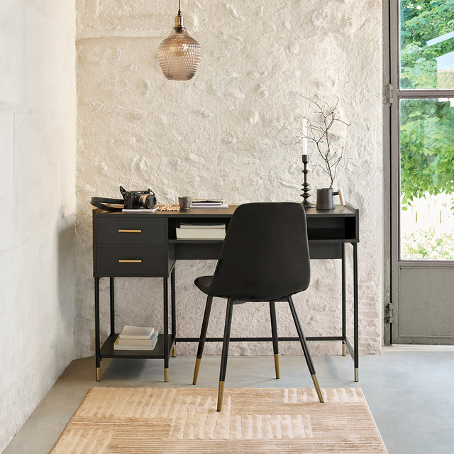 Sfeșnic înalt de metal