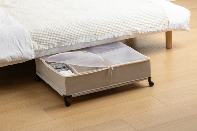 Container sub pat pe roți DRESSY+ cu compartimente, 66 x 60 x 22,2 cm