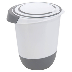 Recipient pentru aluat cu capac