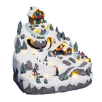 Sat de Crăciun, scenă de Crăciun cu stațiune de iarnă