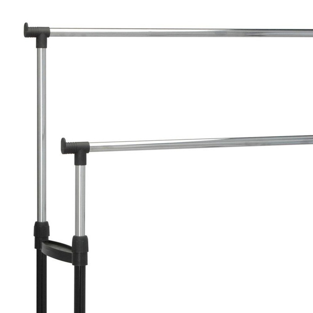 Culoar dublu pentru haine - dulap pe roți