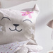 Lenjerie de pat pentru copii 140x200 cm LAZY MORNING, din bumbac, cu față de pernă cu urechi, pisicuță